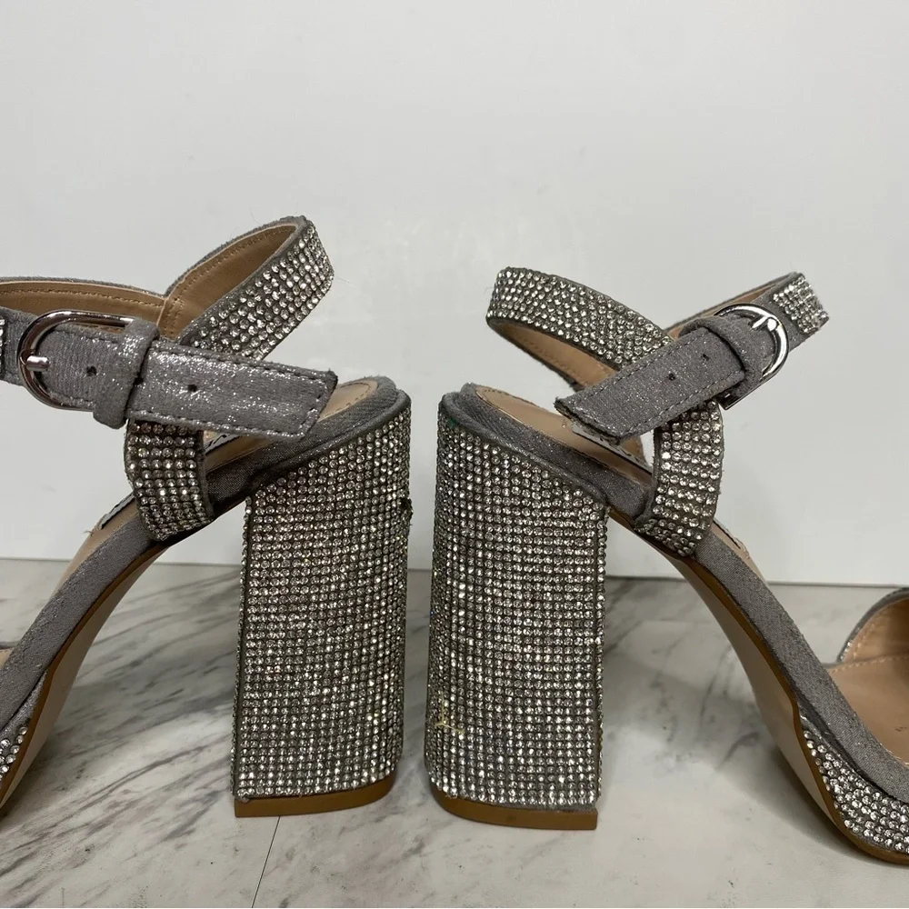 Steve Madden steve madden